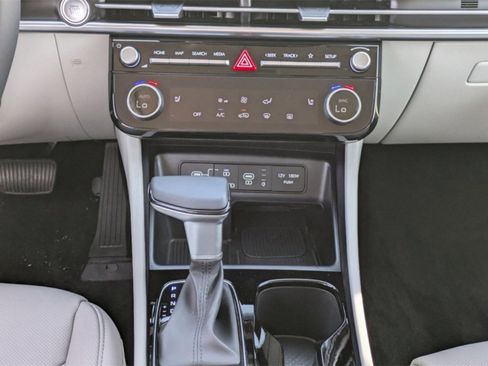 New 2025 Hyundai Tucson SEL image 18