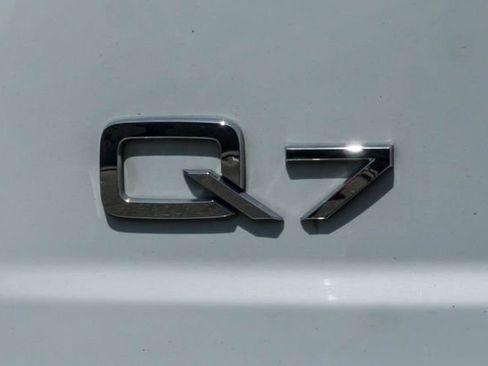 Used 2017 Audi Q7 3.0T Premium image 65