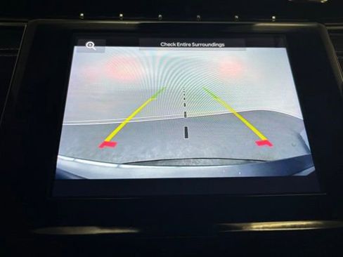 Used 2024 Jeep Grand Cherokee L Altitude image 30