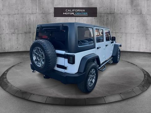 Used 2016 Jeep Wrangler Unlimited Sport w/ Connectivity Group AWD/4WD image 5