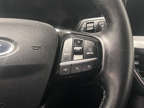 Used 2024 Ford Escape Platinum image 19