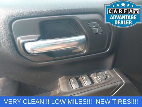 Used 2021 Chevrolet Silverado 1500 Custom Trail Boss w/ LPO, Dark Essentials Package AWD/4WD image 27