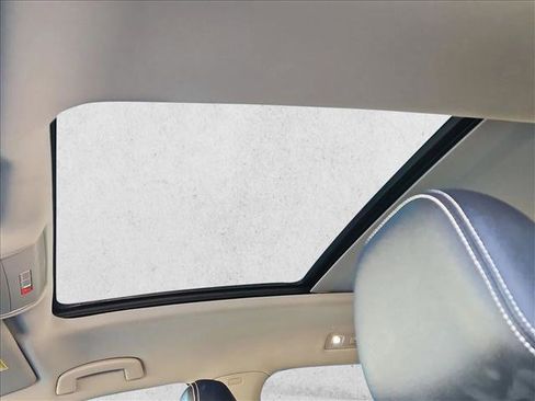 Used 2023 Volkswagen Atlas SEL R-Line image 16