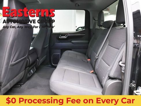 Used 2024 Chevrolet Silverado 1500 LT AWD/4WD image 23