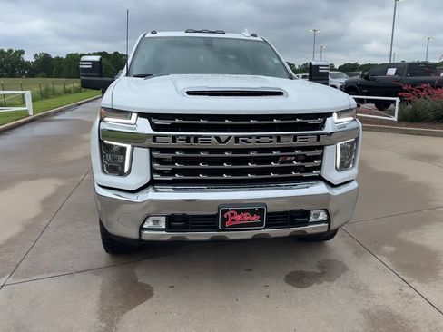 Used 2021 Chevrolet Silverado 2500 LTZ AWD/4WD image 3
