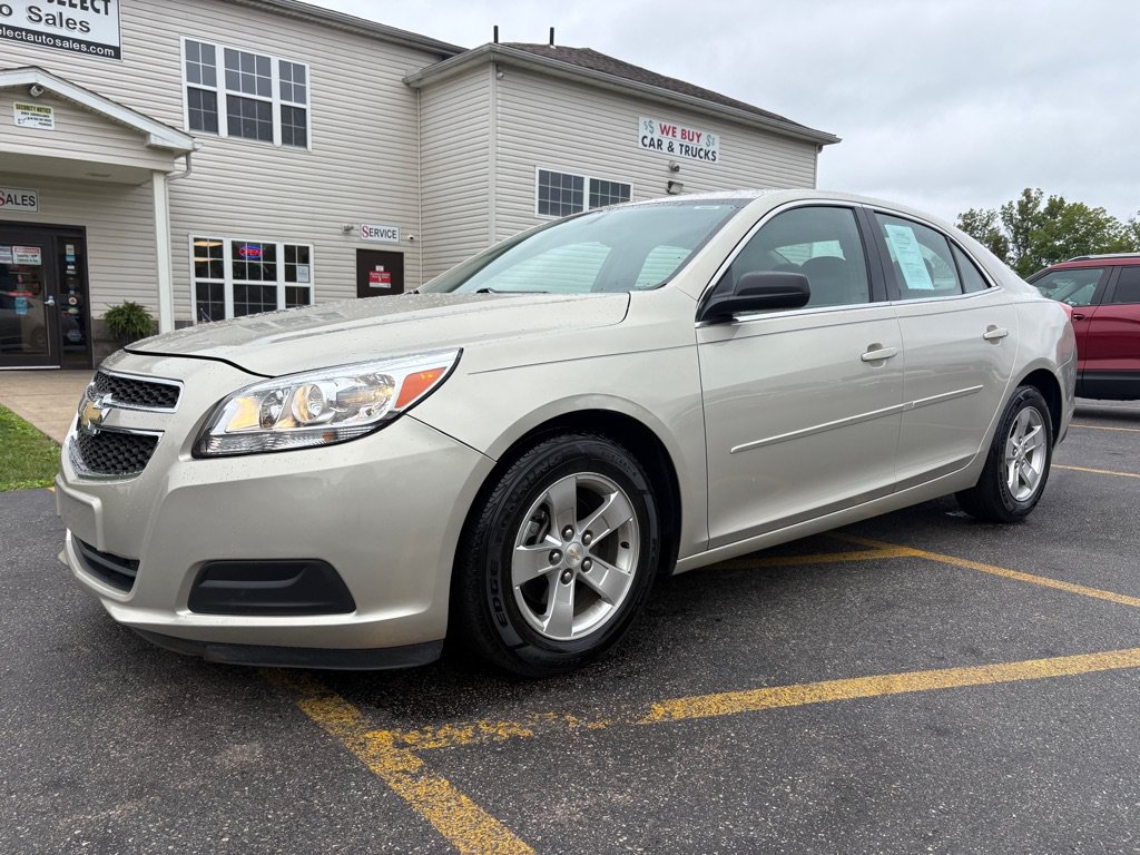 Used 2013 Chevrolet Malibu LS w/ Protection Package FWD image 2