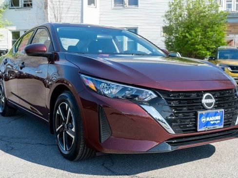 Certified 2025 Nissan Sentra SV w/ All-Weather Package FWD image 4