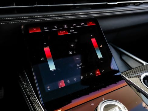 Used 2025 Cadillac Escalade V image 61