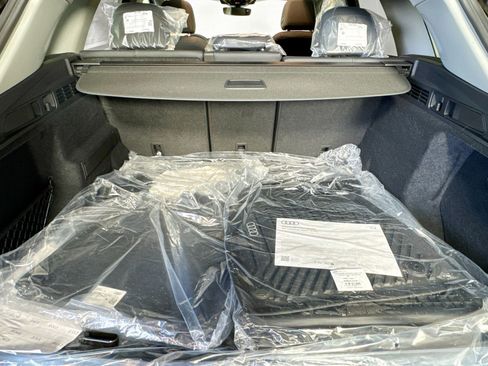 New 2025 Audi Q5 Premium Plus image 23