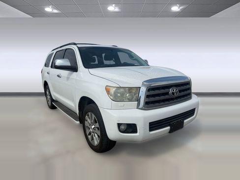 Used 2014 Toyota Sequoia Limited image 6