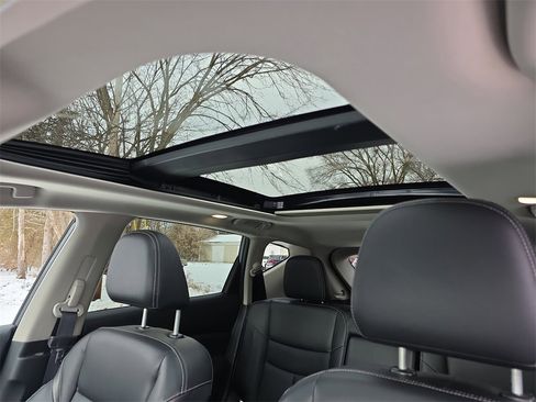 Used 2021 Nissan Murano SL image 31