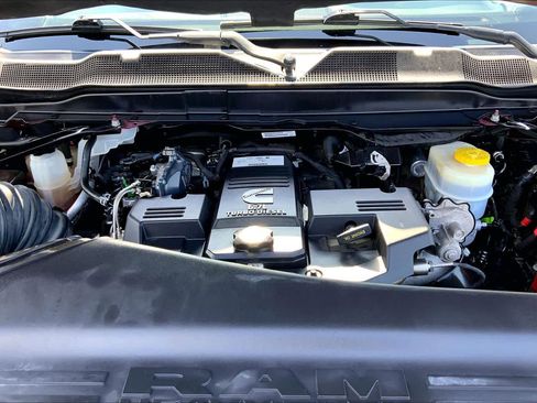 Used 2022 RAM 2500 Big Horn AWD/4WD image 28
