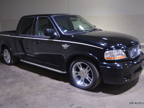 Used 2003 Ford F150 Harley-Davidson image 1
