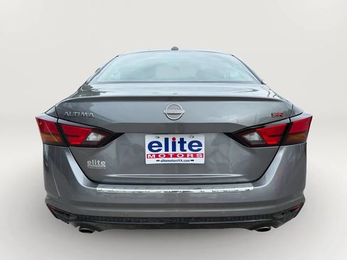 Used 2023 Nissan Altima 2.5 SR w/ SR Premium Package FWD image 6