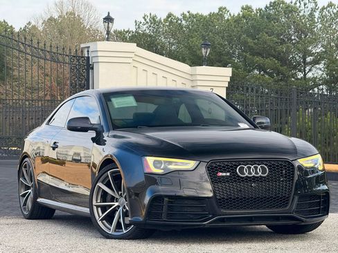 Used 2015 Audi RS 5 Coupe 2D w/ Black Optic Plus Package image 4