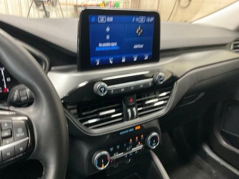 Used 2024 Ford Escape Active AWD/4WD image 12
