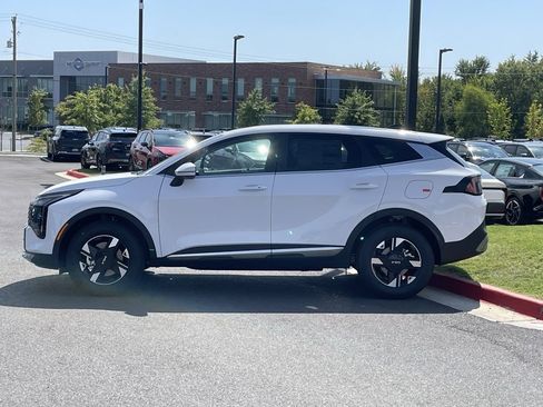 New 2026 Kia Sportage LX w/ LX Convenience Package image 4