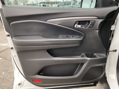 Used 2022 Honda Pilot Special Edition image 15