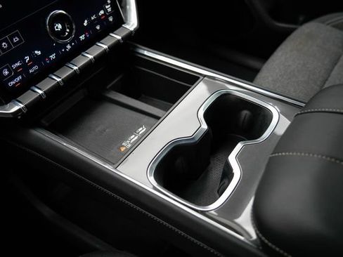 Used 2025 GMC Acadia Elevation FWD image 12