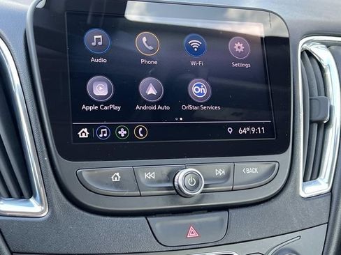 Used 2019 Chevrolet Malibu LT w/ Leather Package FWD image 18