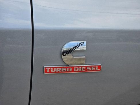 Used 2024 RAM 3500 Tradesman w/ Chrome Appearance Group image 9