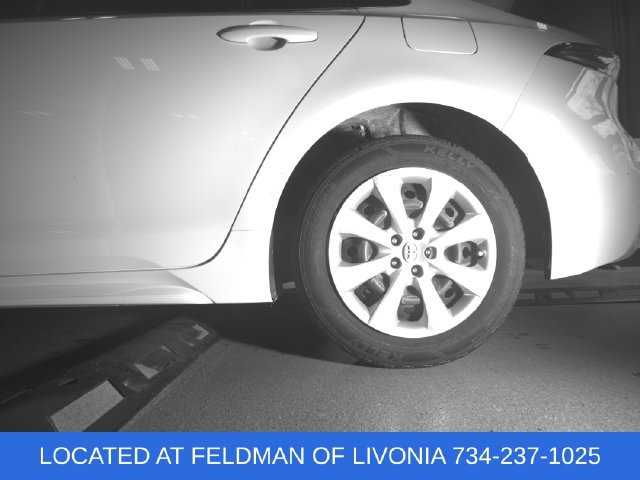 Used 2023 Toyota Corolla LE FWD image 29