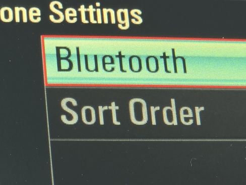 Used 2017 Chevrolet Equinox LT w/ Convenience Package image 3