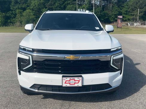New 2026 Chevrolet Suburban LS AWD/4WD image 10