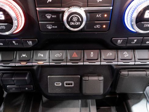 Used 2021 GMC Sierra 1500 Denali w/ Driver Alert Package II image 28