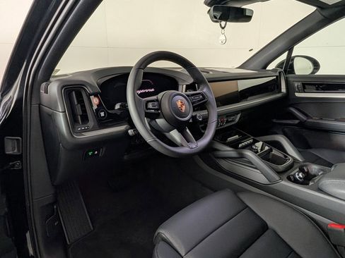 New 2026 Porsche Cayenne AWD/4WD image 4