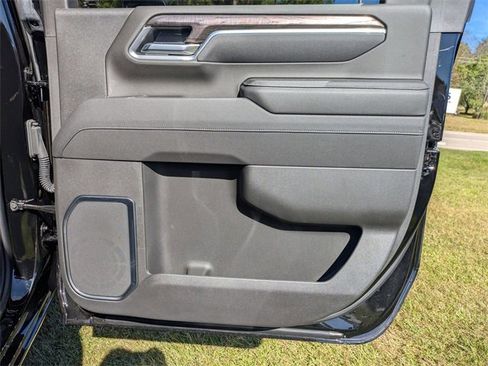 New 2025 Chevrolet Silverado 2500 LTZ w/ LTZ Convenience Package image 34