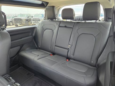 Used 2023 Land Rover Defender 90 S AWD/4WD image 13