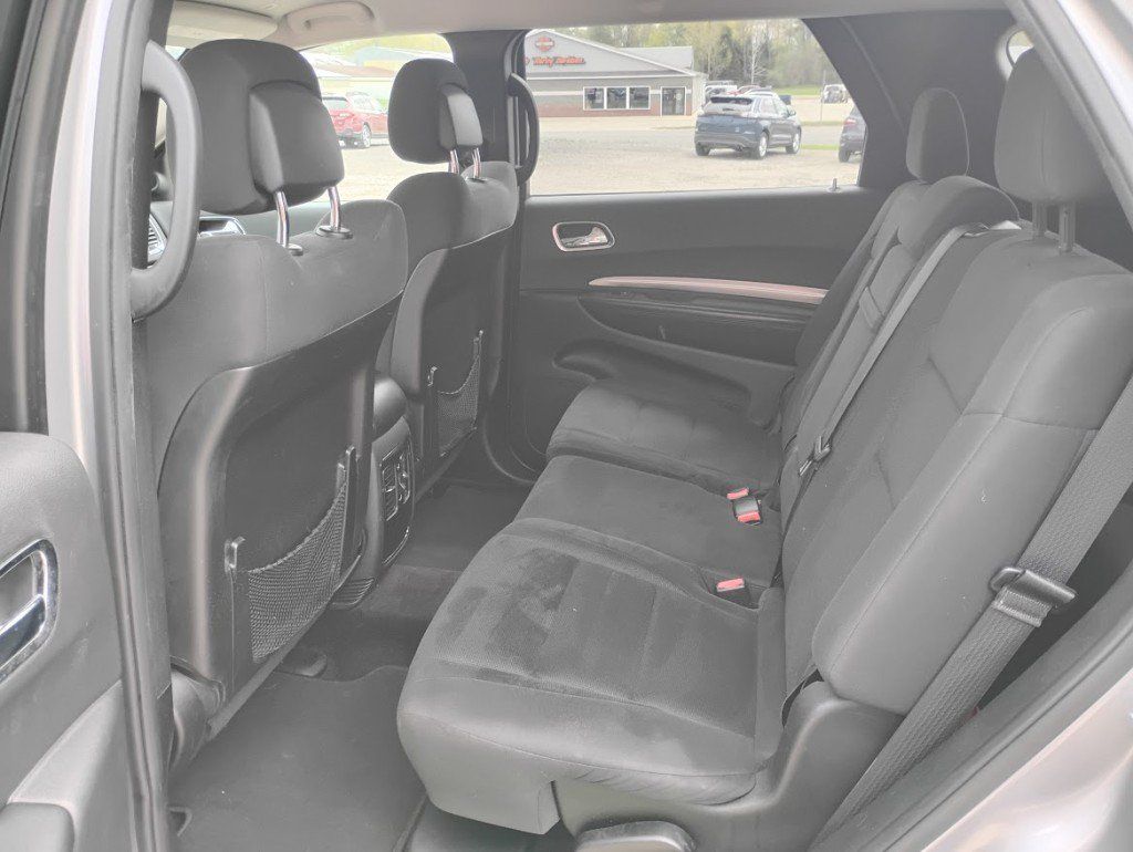 Used 2017 Dodge Durango SXT w/ 3rd Row Seating Group AWD/4WD image 6