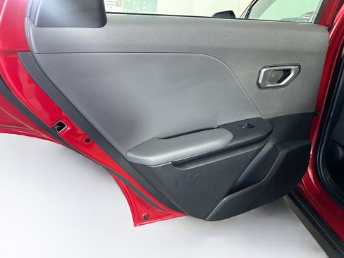 Used 2025 Kia K4 FWD image 25