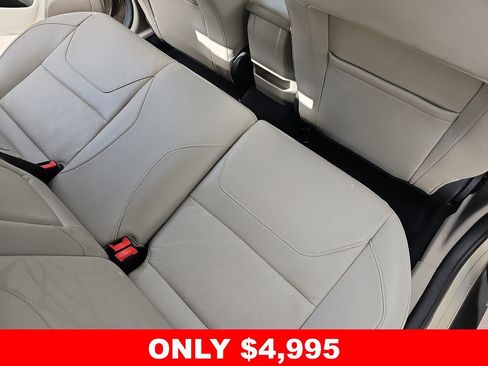 Used 2015 Ford Focus Electric Hatchback image 11