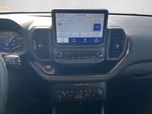 Used 2022 Ford Bronco Sport Outer Banks image 13