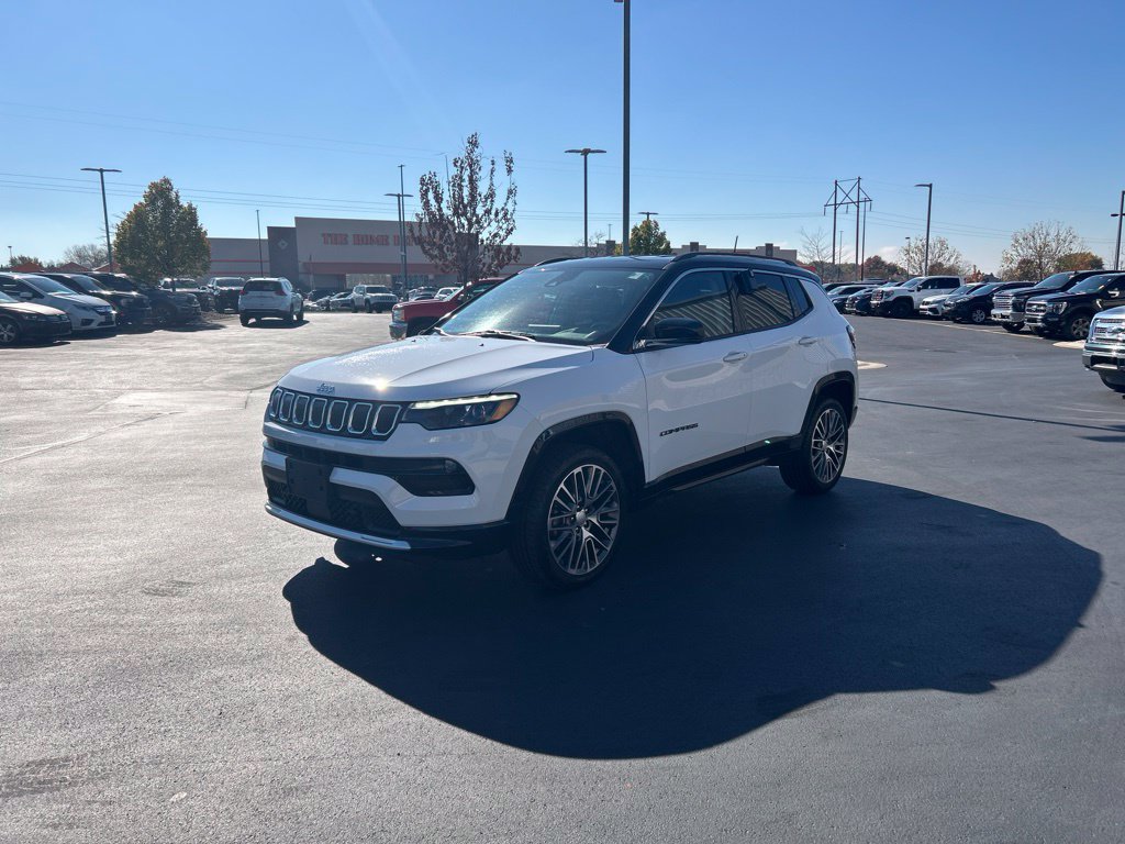 Used 2022 Jeep Compass Limited w/ Elite Group AWD/4WD image 13