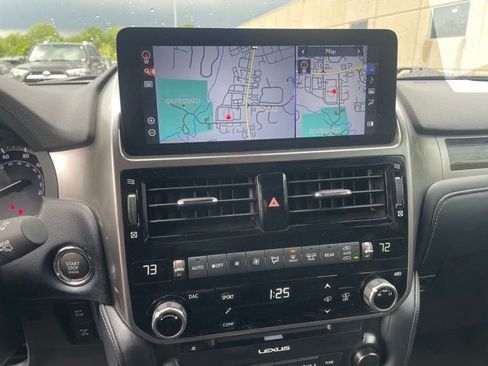 Used 2023 Lexus GX 460 Luxury w/ Sport Design Package AWD/4WD image 9