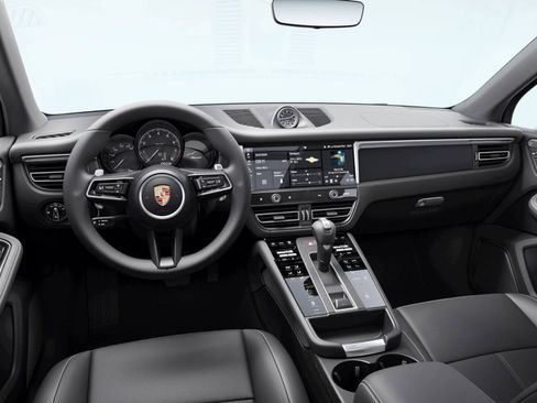 Used 2026 Porsche Macan AWD/4WD image 9