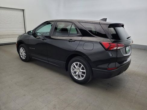 Used 2023 Chevrolet Equinox LS w/ LS Convenience Package AWD/4WD image 5