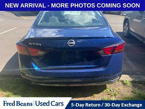 Used 2023 Nissan Altima 2.5 S FWD image 6