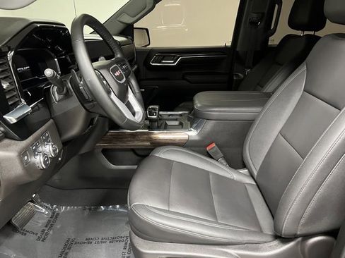 Used 2024 GMC Sierra 1500 Elevation w/ Elevation Premium Package image 19