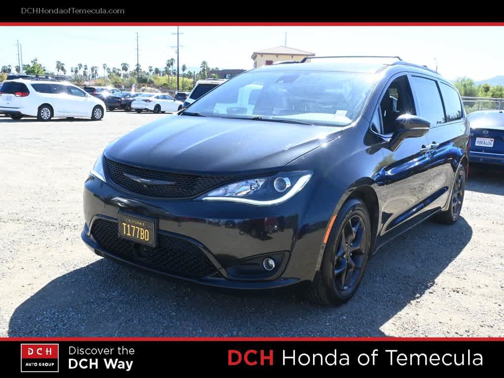 Used 2019 Chrysler Pacifica Limited w/ Advanced Safetytec Group FWD image 1