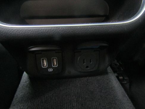 Used 2022 Genesis GV70 3.5T Sport w/ Sport Advanced Package image 10