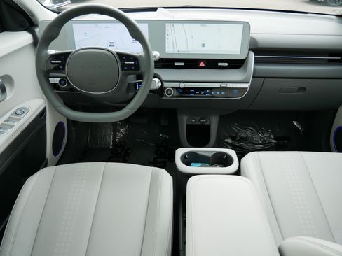 Certified 2024 Hyundai Ioniq 5 Limited AWD/4WD image 10