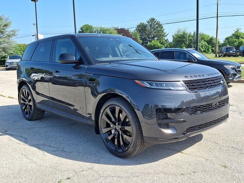 New 2026 Land Rover Range Rover Sport SE AWD/4WD image 18