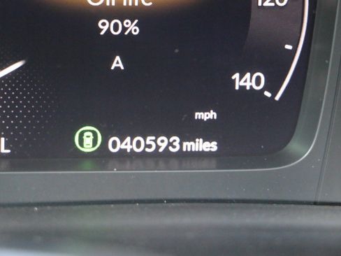 Used 2023 Honda Pilot Elite image 38