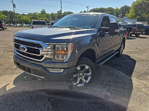 Used 2021 Ford F150 XLT w/ Equipment Group 302A High AWD/4WD image 3
