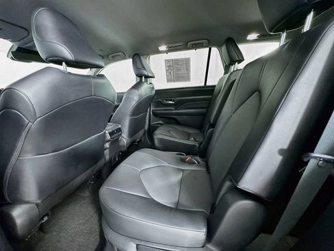 Used 2024 Toyota Grand Highlander FWD image 26