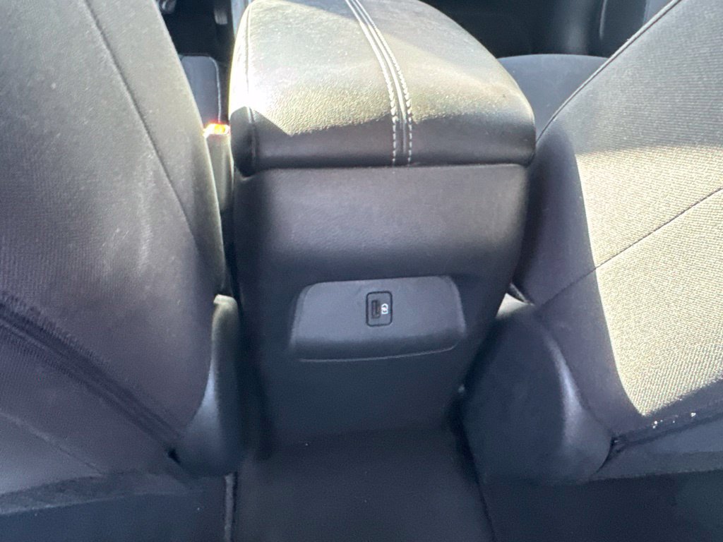 Used 2024 Nissan Sentra SV FWD image 13